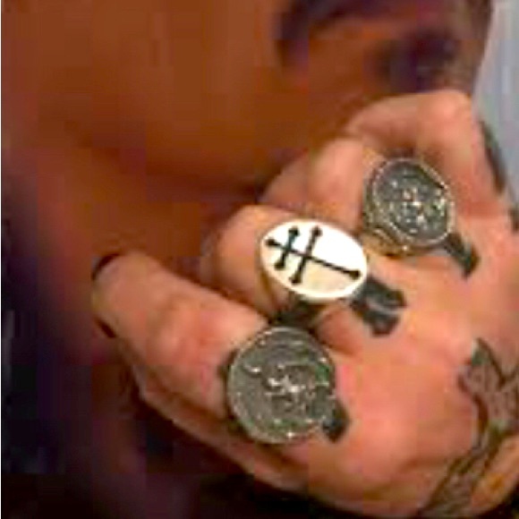 JOHNNY DEPP DOUBLE CROSS PIRATE RING NEW🔥 - Picture 2 of 10